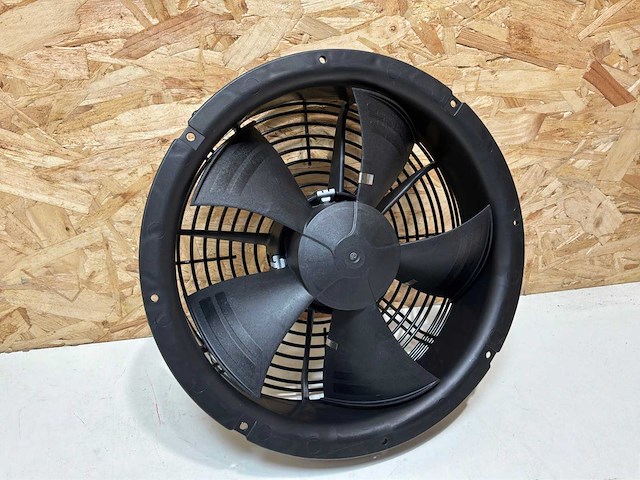 Kelvion ksc-23 ventilator ec 070.3 (2x) - afbeelding 1 van  8