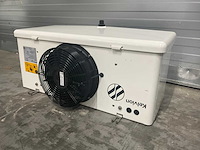 Kelvion ksc 301-3be plafondkoeler co2-90b - afbeelding 1 van  10