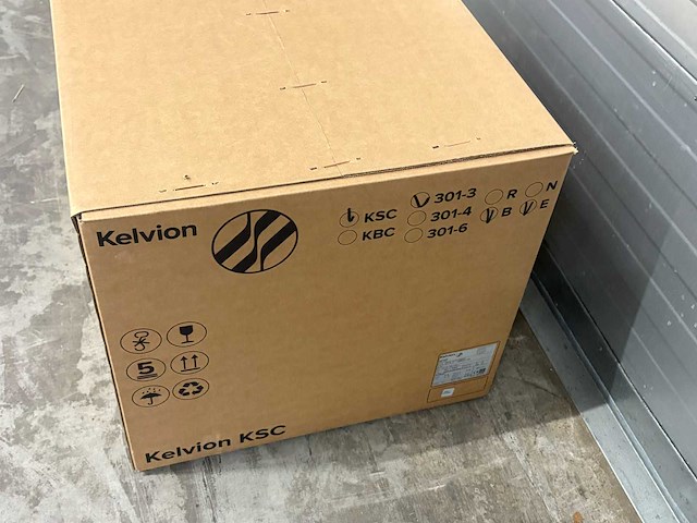 Kelvion ksc 301-3be plafondkoeler co2-90b - afbeelding 8 van  10