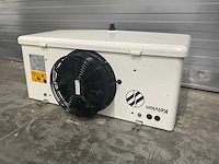 Kelvion ksc 301-4bn plafondkoeler co2-90b - afbeelding 1 van  9