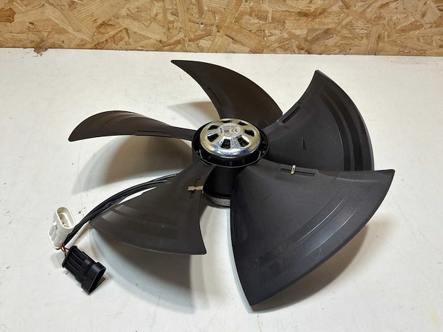 Kelvion ksc-35 ventilator ec 070.5 - afbeelding 9 van  10