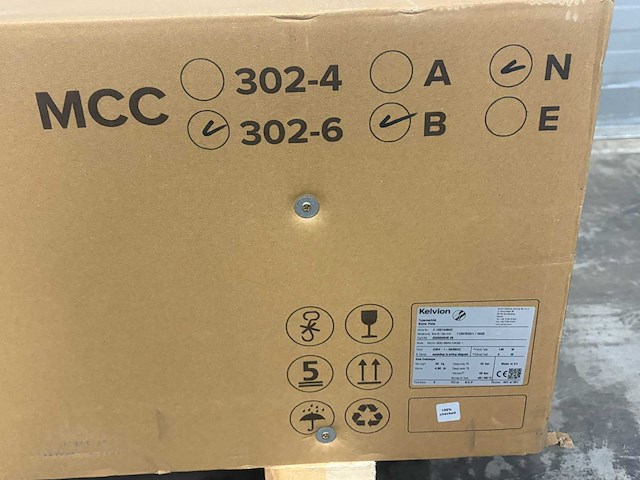 Kelvion mcc 302-6bn plafondkoeler hx32 - afbeelding 2 van  7