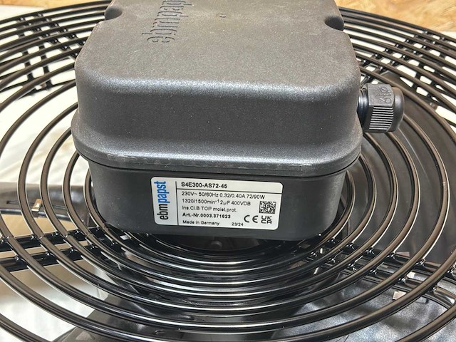 Kelvion mcc/mck-30 ventilator ac - afbeelding 6 van  7