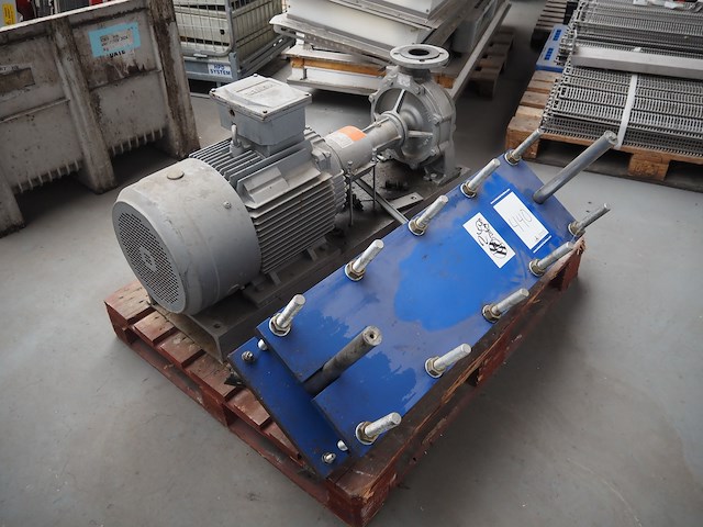 Kelvion/hoyer - afbeelding 1 van  8