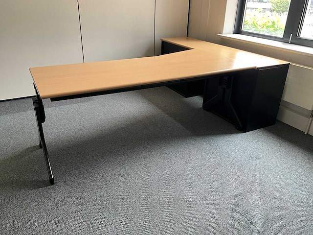 Kembo - bureau (200x100 cm) met archiefkast (200x50x75 cm) - afbeelding 1 van  5