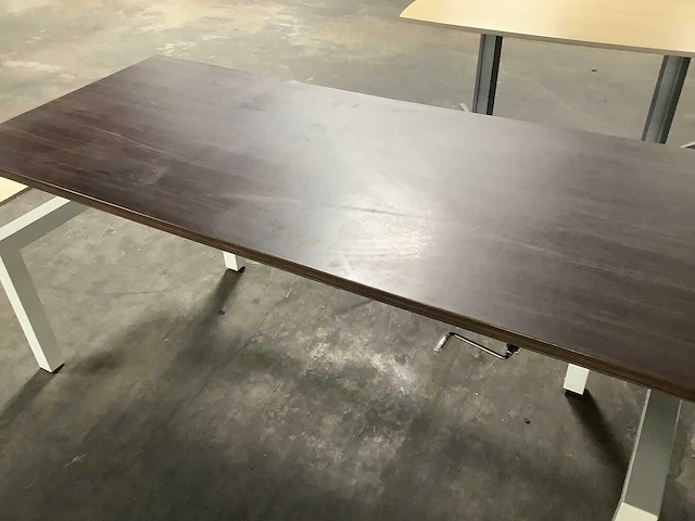 Kembo - desk - afbeelding 3 van  5