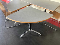 Kembo - kantinetafels en stoelen - afbeelding 1 van  5