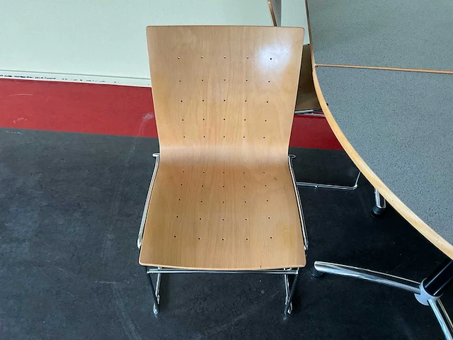 Kembo - kantinetafels en stoelen - afbeelding 4 van  7