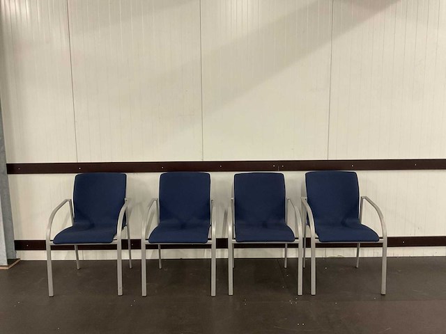 Kembo - wachtkamerstoel (4x) - afbeelding 1 van  7