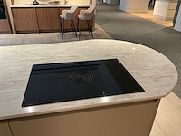 Kemie composiet allure eiland werkblad met bora inductiekookplaat-kraan en spoelbak - afbeelding 7 van  11