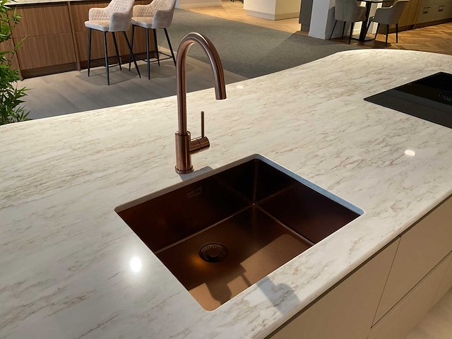 Kemie composiet allure eiland werkblad met bora inductiekookplaat-kraan en spoelbak - afbeelding 9 van  11