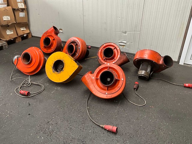 Kemper en plymouth diverse lasdamp afzuigmotoren (7x) - afbeelding 1 van  11
