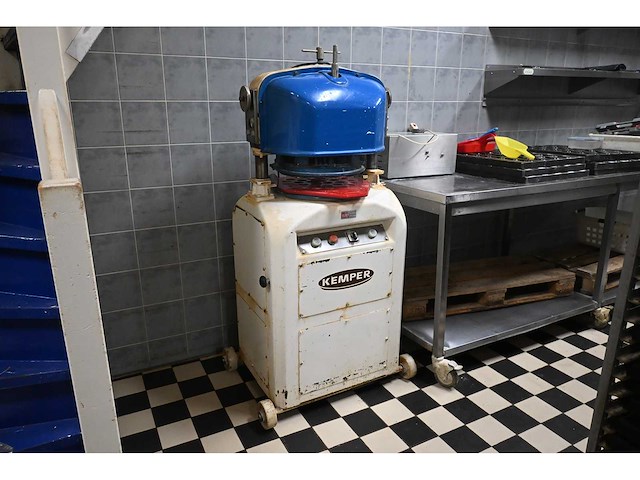 Kemper opbolmachine - afbeelding 1 van  2