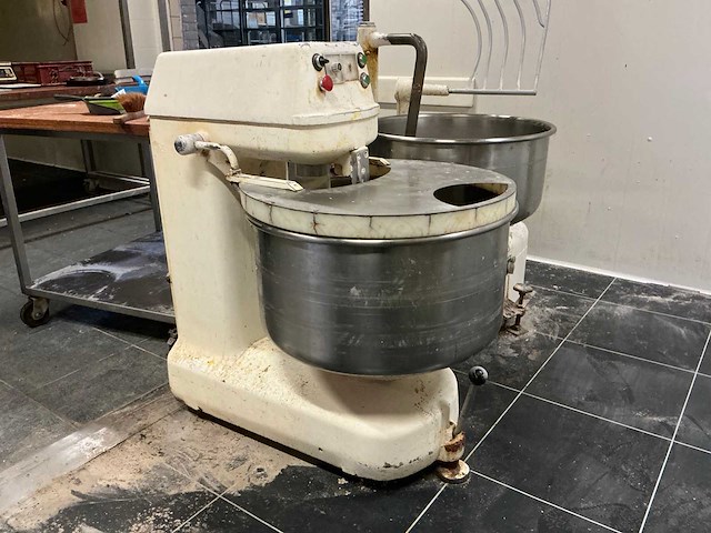 Kemper spl spiraalkneder - afbeelding 1 van  6