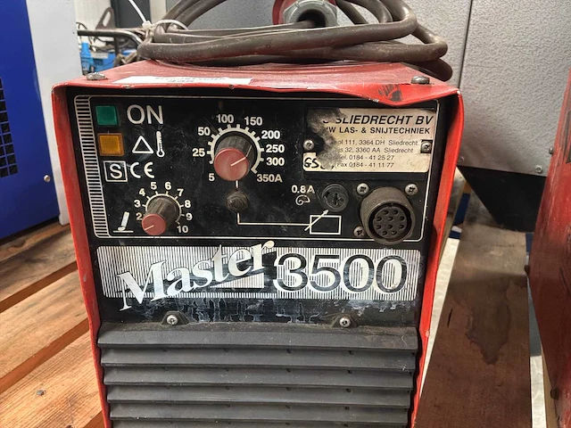 Kemppi master 3500 welding apparaat - afbeelding 3 van  4