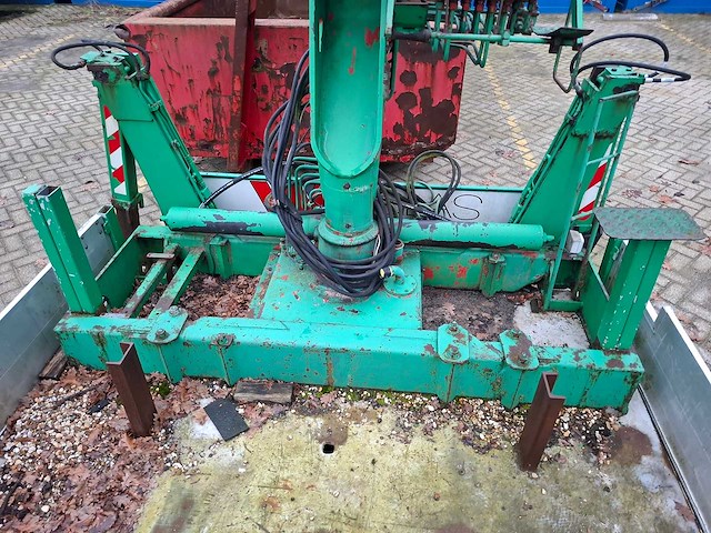 Kenis haakarm afzet afvalcontainer - afbeelding 12 van  15