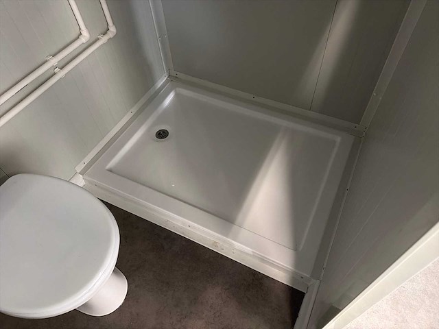 Kenner group combi 2 mobiele toiletcontainer / sanitair unit – compleet met toilet en leidingwerk - afbeelding 11 van  13