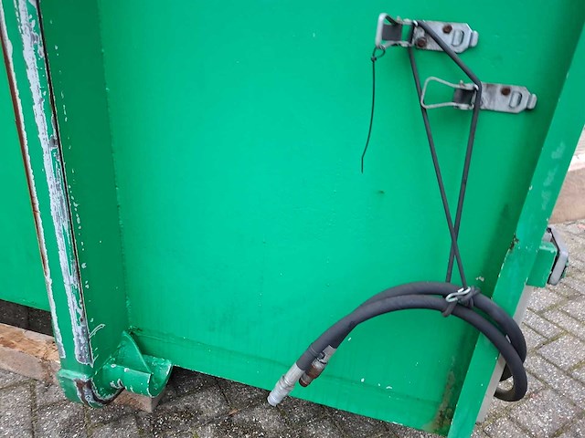 Kennis haakarm afzet afvalcontainer - afbeelding 13 van  15