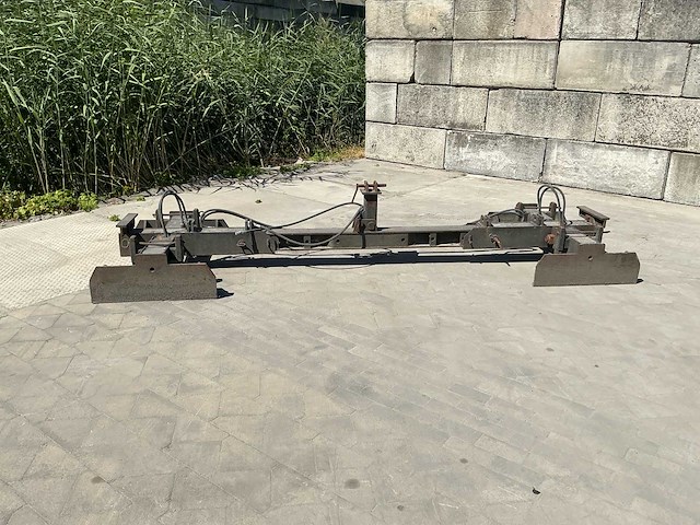 Kennis p2-100-35-v kanaal platenklem - afbeelding 1 van  5