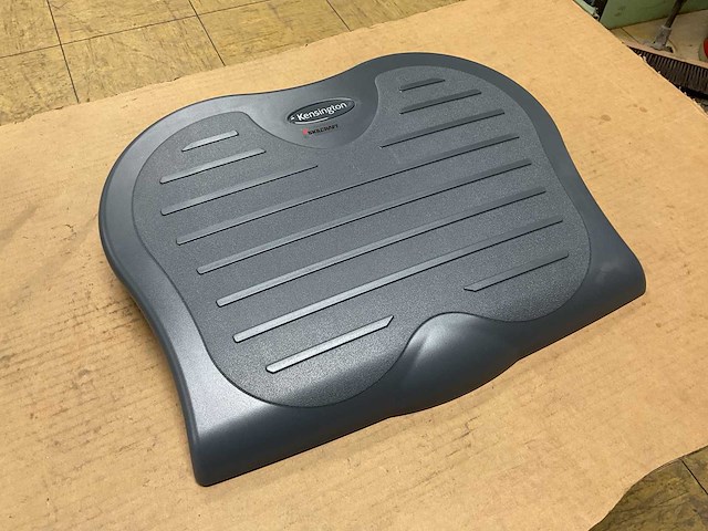Kensington ergonomic foot rest - afbeelding 1 van  4