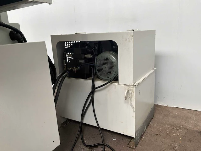 Kent - 2015 - kgs-63wm1 - vlakslijpmachine - afbeelding 3 van  14