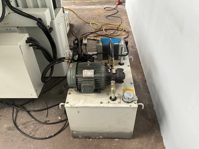 Kent - 2015 - kgs-63wm1 - vlakslijpmachine - afbeelding 4 van  14