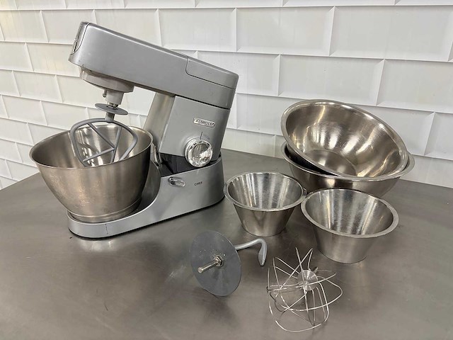 Kenwood - rvs keukenmachine met toebehoren - afbeelding 2 van  3