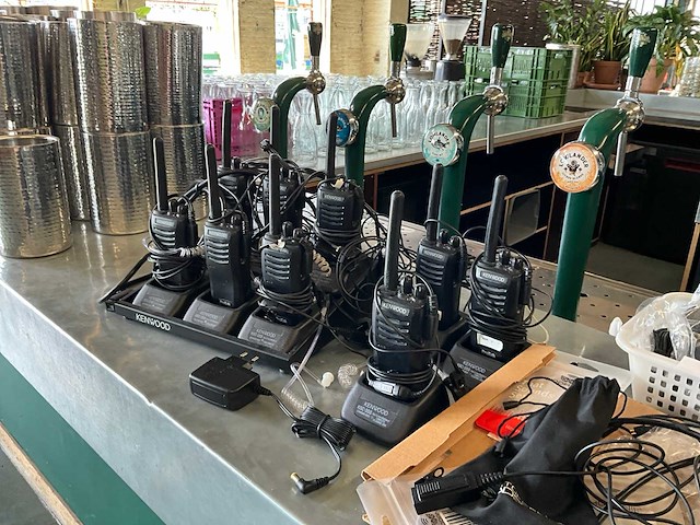 Kenwood ksc-35s portofoons (9x) - afbeelding 5 van  8