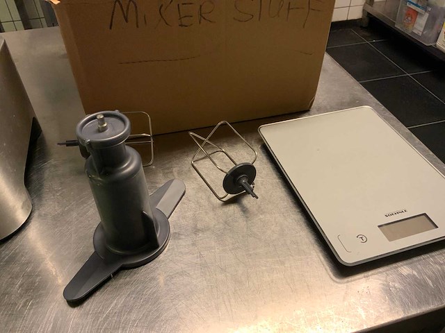 Kenwood multipro keukenmachine en accesoires - afbeelding 4 van  7