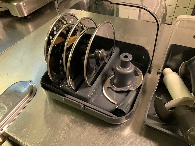 Kenwood multipro keukenmachine en accesoires - afbeelding 7 van  7