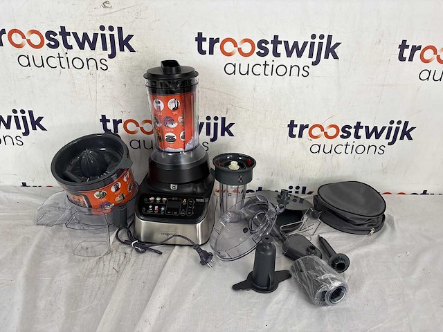 Kenwood multipro onetouch - fdm73.850ss - 3-in 1 - keukenmachine |mova p50 pro ultra – robotstofzuiger - afbeelding 1 van  4