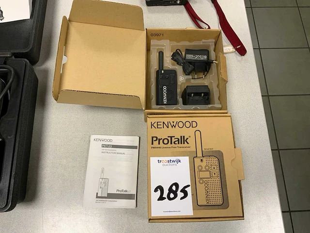 Kenwood pkt-23 portofoonset - afbeelding 1 van  2