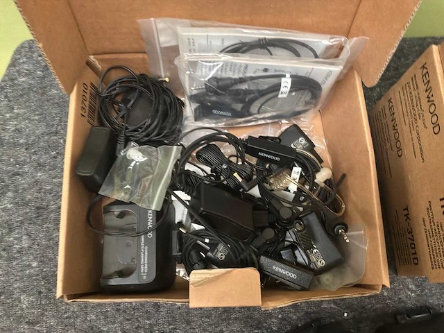 Kenwood tk-3701d / tk-3601d portofoons (5x) - afbeelding 2 van  6