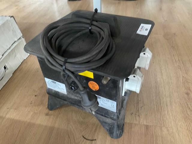 Keraf 104390 bouwstroomverdeler - afbeelding 2 van  4