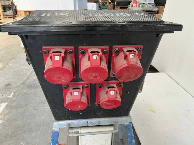 Keraf bouwaansluitkast - afbeelding 2 van  3