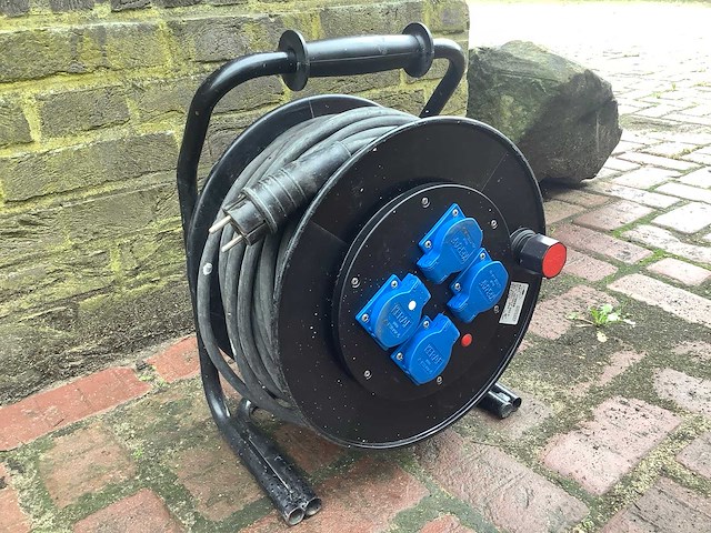Keraf h07rn-f 3g2,5 verlengkabelhaspel - afbeelding 3 van  4