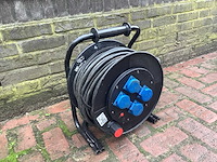 Keraf h07rn-f 3g2,5 verlengkabelhaspel - afbeelding 3 van  4
