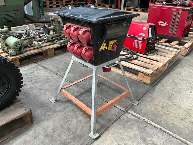 Keraf omega bouwaansluitkast - afbeelding 1 van  5