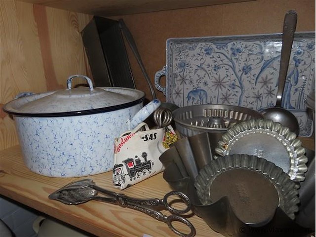 Keramiek, bakvormen, emaille enz…. - afbeelding 4 van  6