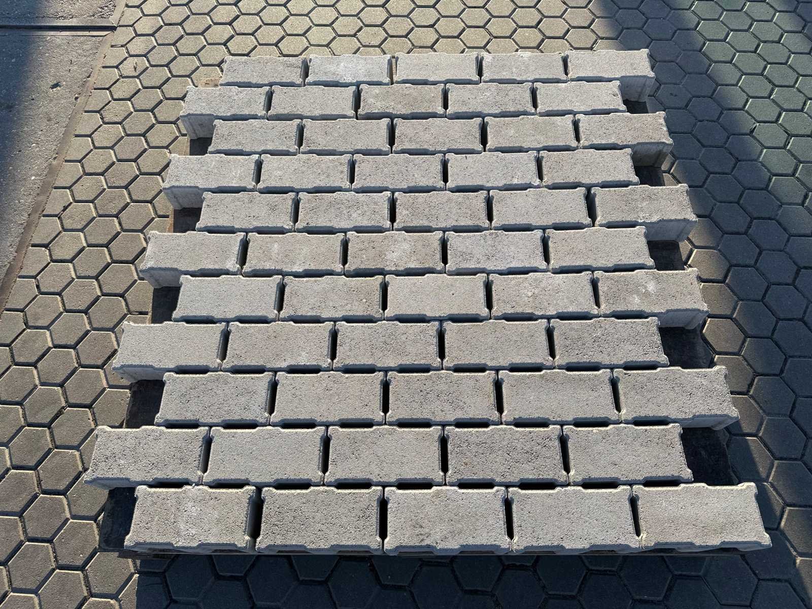 Keramische- en natuursteentegels, betontegels voor binnen en buiten met bezorgmogelijkheid