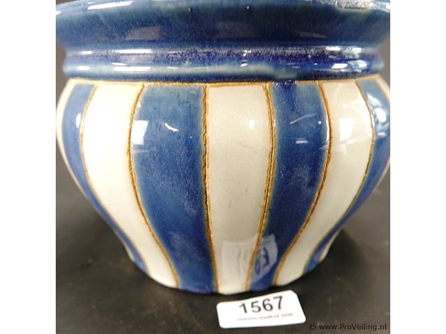 Keramische cache-pot rayé bleu - afbeelding 4 van  5