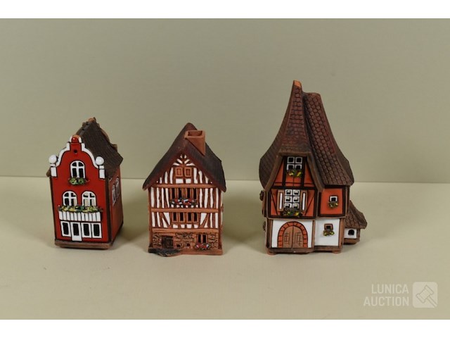 Keramische miniatuurhuisjes - afbeelding 2 van  7