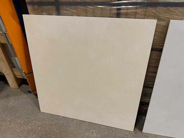 Keramische tegel beige 60x60 - 14,4 m2, beige - afbeelding 1 van  2