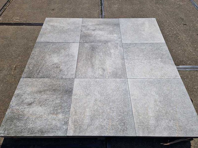 Keramische tuintegels (ca. 57.6m²) - afbeelding 1 van  4