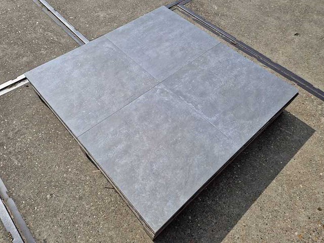 Keramische tuintegels (ca.28.8m²) - afbeelding 3 van  3