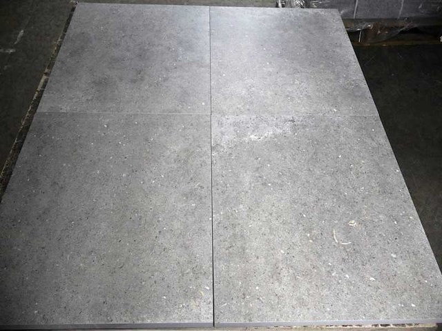Keramische tuintegels (ca.57.6m²) - afbeelding 1 van  2