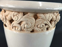 Keramische vaas met sculptuurrand - afbeelding 4 van  5