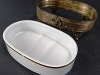 Keramische zeephouder in messing houder - afbeelding 4 van  5