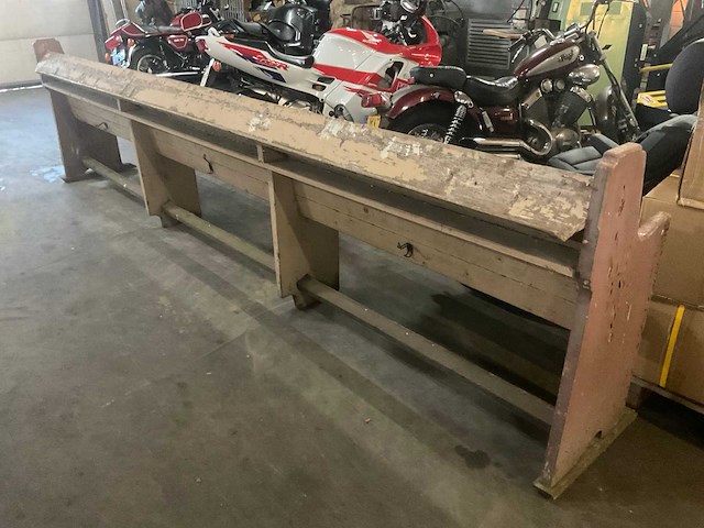 Kerkbank hout - afbeelding 3 van  3