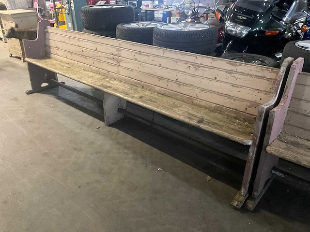 Kerkbank hout - afbeelding 1 van  4